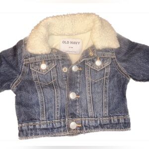 ❄️❄️❄️❄️❄️Old  Navy Dark Blue Jean Jacket with Sherpa Lining❄️❄️❄️